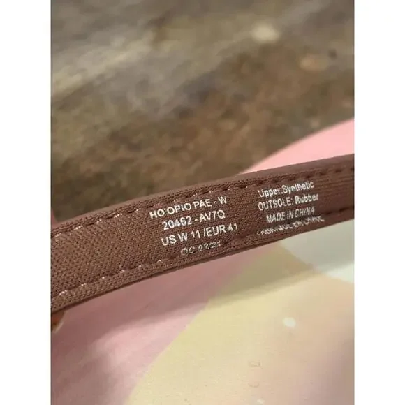 Olukai Women's Brown Strap Print Soul Sandal Size 11 brand new - Picture 5 of 5